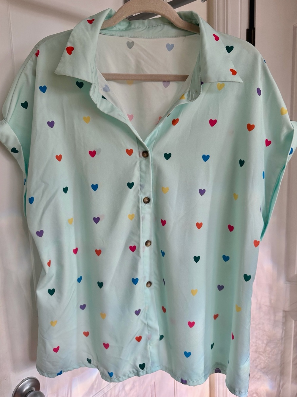 Women’s Mint Heart-Print Short Sleeve Button-Down Shirt